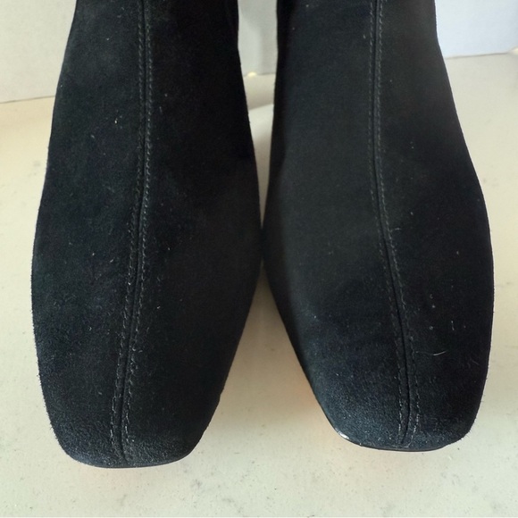 NEW Vince Saira Suede Knee Boot in Black Size: 6 - Picture 4 of 6